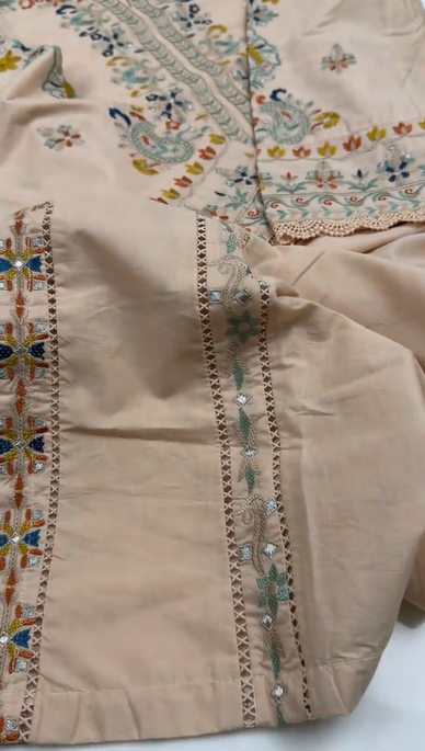 Premium Quality 2PC / 3PC Lawn Dress